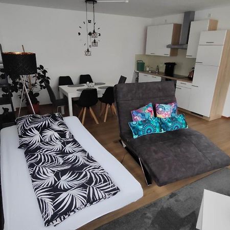 Wohnung In Muelheim-Kaerlich Buitenkant foto