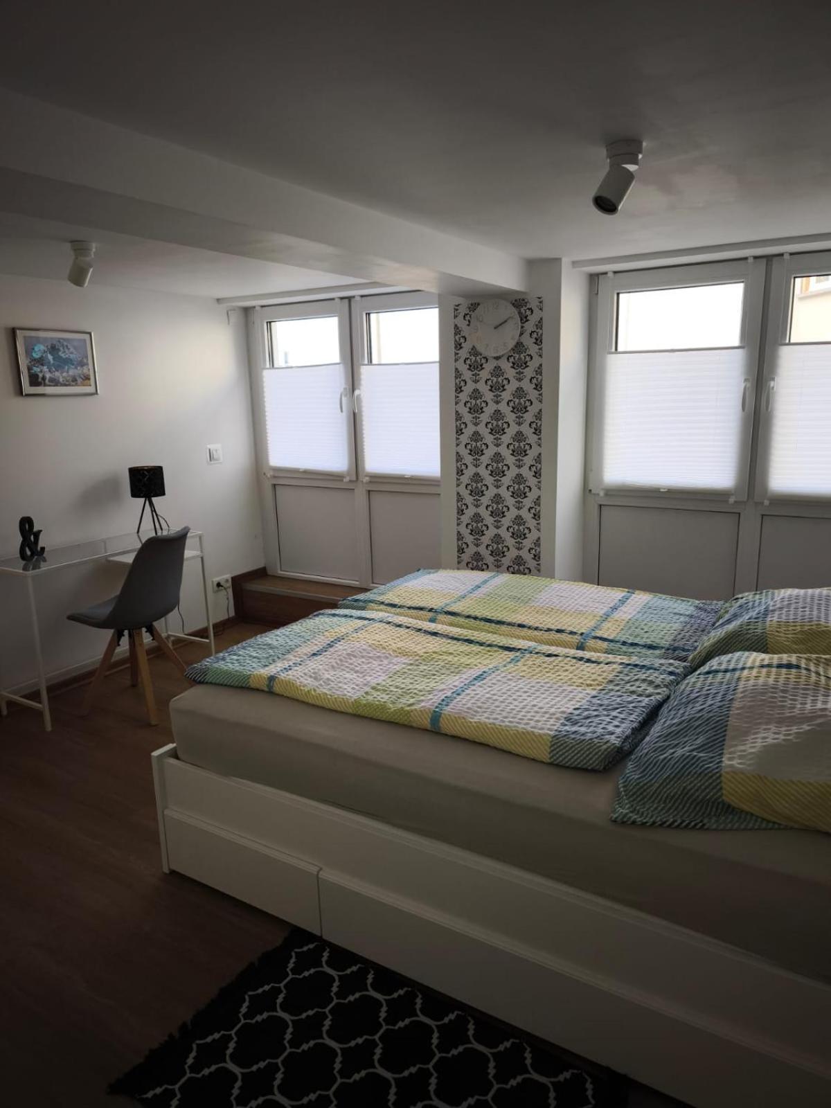 Wohnung In Muelheim-Kaerlich Buitenkant foto